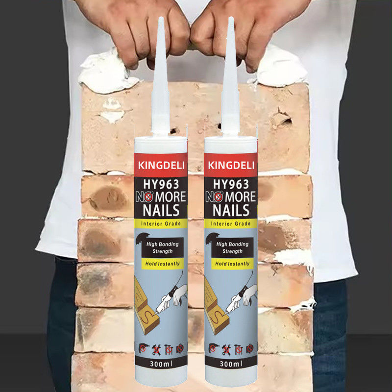 Krem rengi artık tırnaklar yok